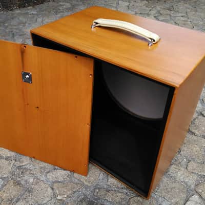 daRibeira hand-built guitar cabinet solid wood without speaker 110 112 115 PRE-ORDER image 7