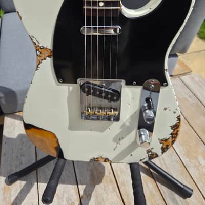 Fender Classic Player Baja '60s Telecaster (relic) 2014 - Modded Relic White over Candy Apple Red image 2
