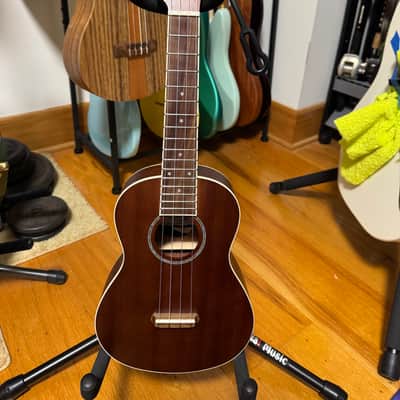 Fender Zuma Concert Ukulele 2018 - Present - Natural image 1