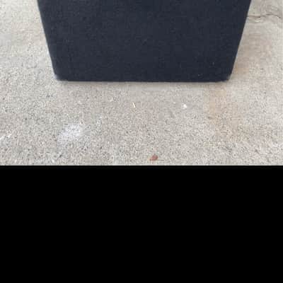 Traynor SB112 Small Block 200-Watt 1x12" Bass Combo 2010s - Black image 3