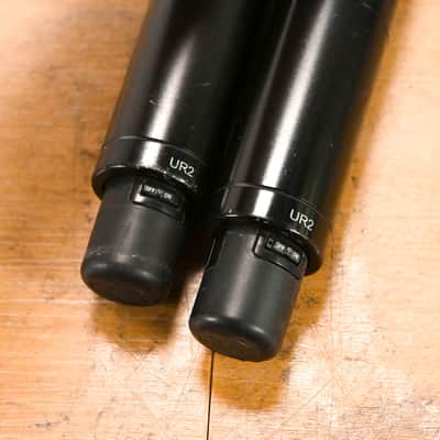 Shure UR4D+ Dual Wireless Receiver with UR2/BETA58A Mic Pair - J5 Band CG01Z1J image 25