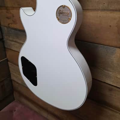 Gibson Custom Les Paul Custom Electric Guitar - Alpine White image 14