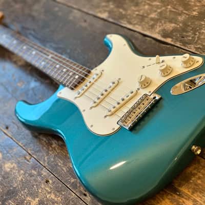 Fender 2023 FSR late 60s Traditional Stratocaster. Ocean Turquoise Metallic. Unplayed Condition. MIJ Japan image 4