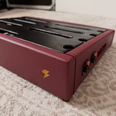 Bolt Custom Pedalboard - Burgundy Tolex | Handmade image 5