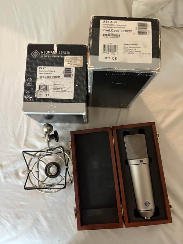 Neumann U87 AI 1986-Present image 1