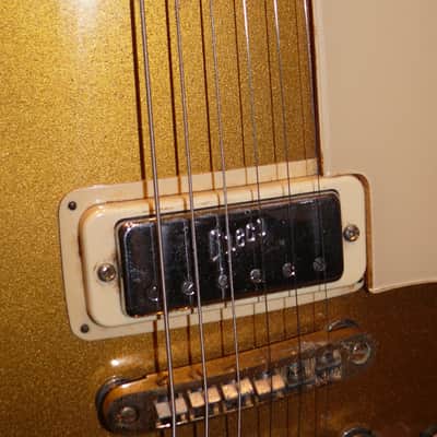 Greco Japan EG-500 w/- Gneco stamped mini-humbuckers 1974-75 - Goldtop image 5