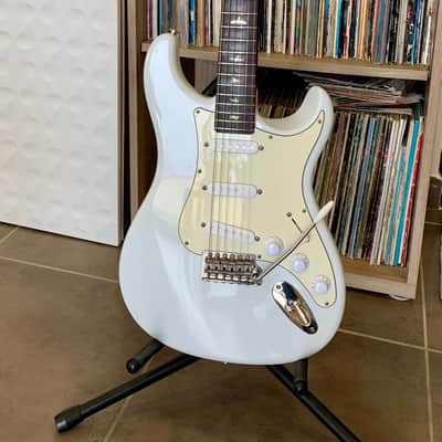 PRS Silver Sky 2019 - Frost white image 1