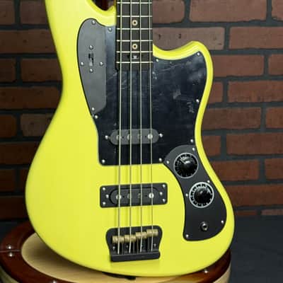 Woodcraft Electric Guitars Bobcat 4 Vintage White Custom Bass 34" Scale image 2