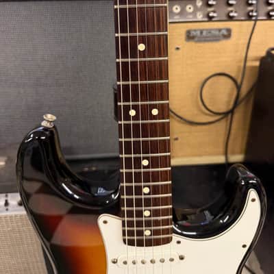 Fender MIM Standard Stratocaster with Rosewood Fretboard 2007 Brown Sunburst image 4