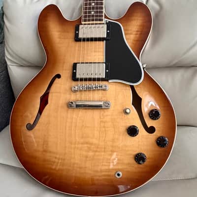 Gibson Custom Shop ES-335 _ 2010 - Figured Light Burst image 2