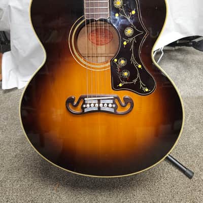 Gibson J 200 1955 - Sunburst image 2