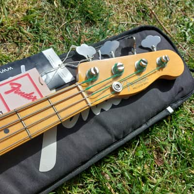 Fender OPB-51 Precision Bass Reissue MIJ - Sunburst image 12