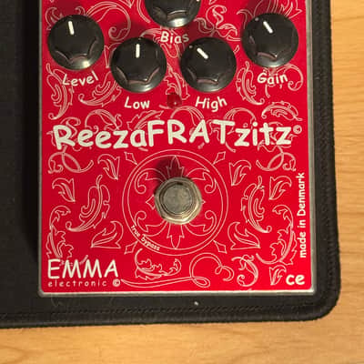 EMMA Electronic ReezaFRATzitz II 2010s - Red image 1