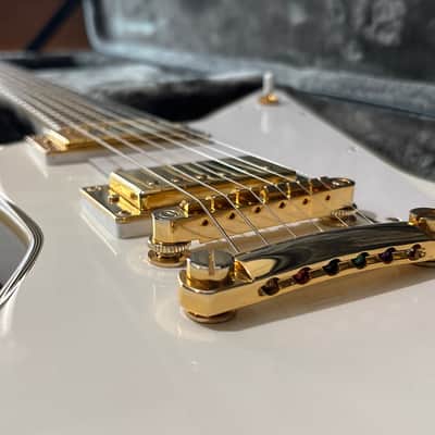 Epiphone Lzzy Hale Signature Explorer 2019 - Alpine White image 4