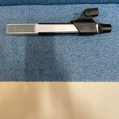 Sennheiser MD 441U Supercardioid Dynamic Microphone image 5