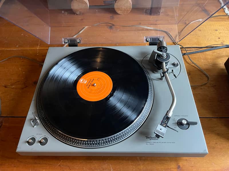 Technics SL-1500