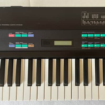 *Refurbished* Yamaha DX-7 Digital FM Synthesizer 61 Key - 1980's image 9