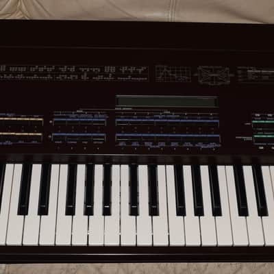 Yamaha DX5 Programmable Algorithm Synthesizer 1985 - 1987 - Black
