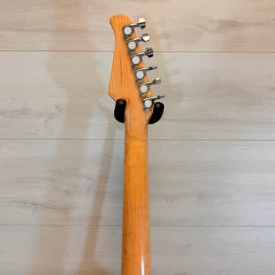 Silvertone S-Style Electric Guitar Black Maple Fingerboard image 9