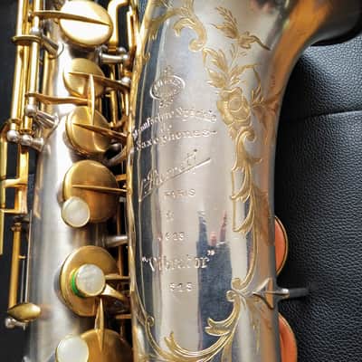 Pierret Vibrator Alto Saxophone with Virtuor 1930s silver / gold plated image 9