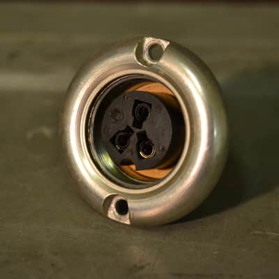 3-pin female Amphenol Tuchel microphone connector image 1