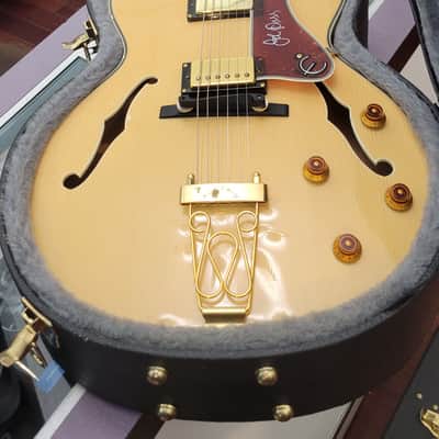 Epiphone Emperor Joe Pass Hollow Body Electric with Hardshell case 1998 - Natural image 10