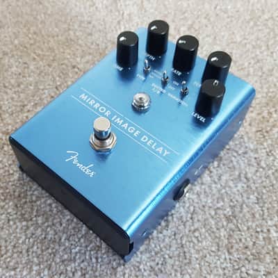 Fender Mirror Image Delay 2018 - Present - Blue image 6