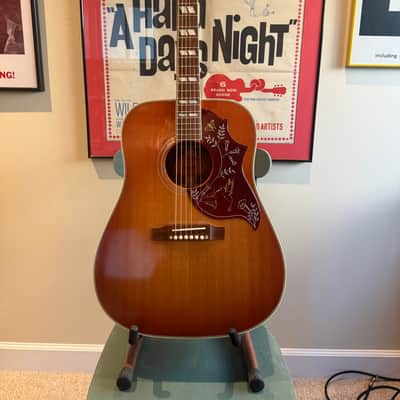 Gibson Hummingbird Vintage 2018 Custom Shop aged Sitka Spruce Top image 1