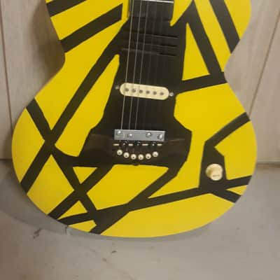 Electric Acoustic Guitar image 1