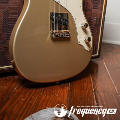 Veritas Custom Guitars Texas Miracle Custom in Shoreline Gold image 4