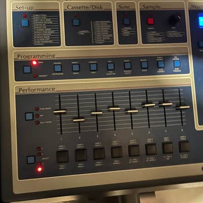 E-MU Systems SP-12 turbo 8-Voice Drum Sampler 1985 - 1987 - Blue image 5