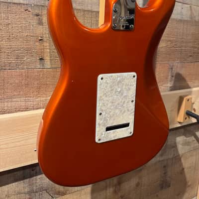 Fender American Deluxe Stratocaster V-Neck with Maple Fretboard 2004 - Candy Tangerine image 9