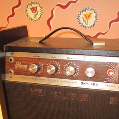 Vintage circa 1968 Gibson Skylark Amp - Brown and Black image 2