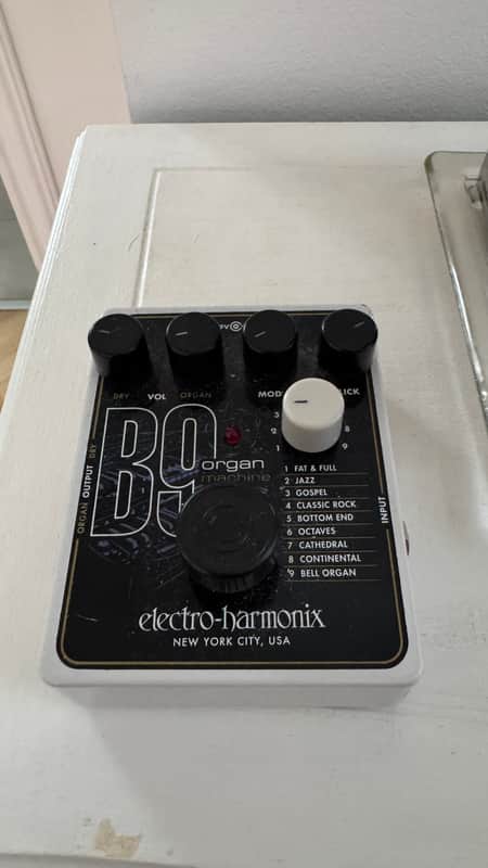 Electro-Harmonix B9 Organ Machine