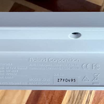 Roland JD-Xi 37-Key Analog/Digital Crossover Synthesizer 2015 - Present - White image 6