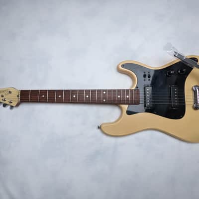 Encore JHS 1EW 1970s - Buttercream - Teisco Made - 70's Japan - RARE - READ - Gibson Scale Length - image 3