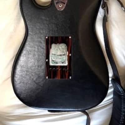 Fender Stratocaster 1974 - custom black tolex image 6