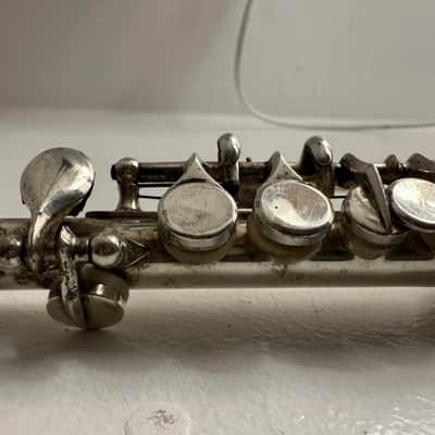 Vintage Louis MK1 Piccolo – Made for Rudall Carte, London – Italy – Plays Well – With Case image 6