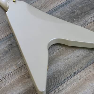 Rare! Dunable Asteroid Flying V  Limited 1 of a kind Psycho Guitar Las Vegas 2018 White (2274) image 16