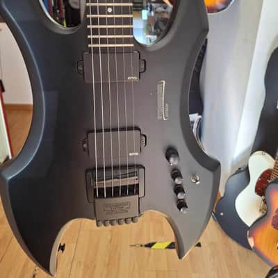 Steinberger Synapse Demon image 2