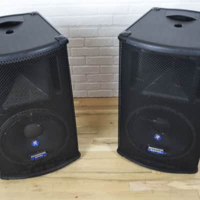 Mackie SA-1521 powered PA speakers excellent-used speakers for sale image 1