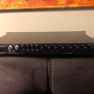 Focusrite OctoPre MkII Dynamic - 8-channel ADAT preamp with compressors - A/D and D/A converters image 6