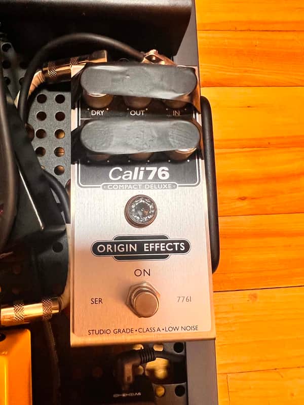 Origin Effects Cali76 Compact Deluxe Compressor