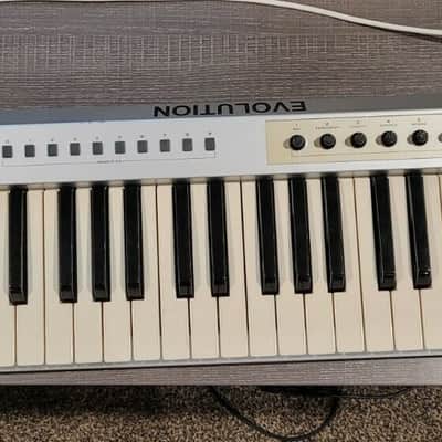 M-Audio Evolution MK-361C MIDI Keyboard Controller image 2