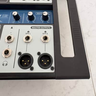 Soundcraft Ui12 12-Channel Remote Controlled Digital Mixer 2010s - Black/Blue image 2