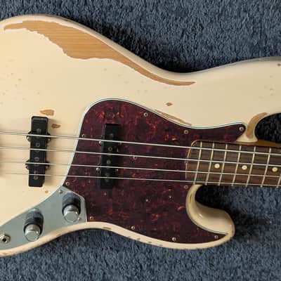 Fender Flea Artist Series Road Worn Signature Jazz Bass 2016 - Present - Shell Pink image 1