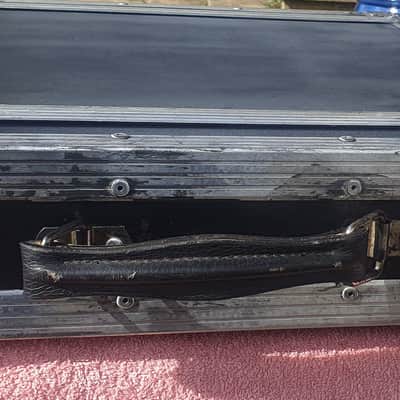 Yamaha Power Amplifier CP2000 with flight case image 6