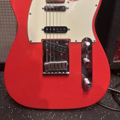 Fender Deluxe Nashville Telecaster with Pau Ferro Fretboard 2018 - 2021 - Fiesta Red image 1