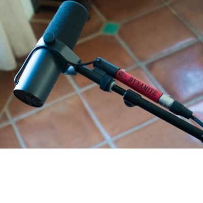 Se Electronics DM1-MIC-PRE-UAn active inline preamp image 3