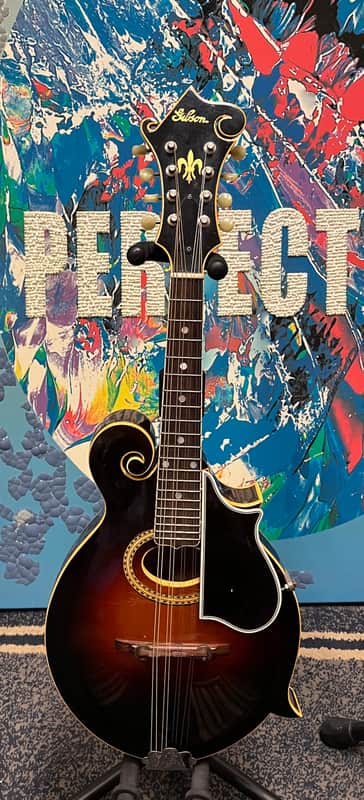 Gibson F-4 40s rare vintage mandolin from dealer image 1